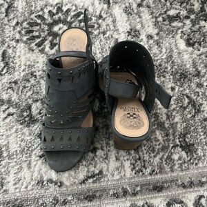 Vince Camuto grey suede block heels